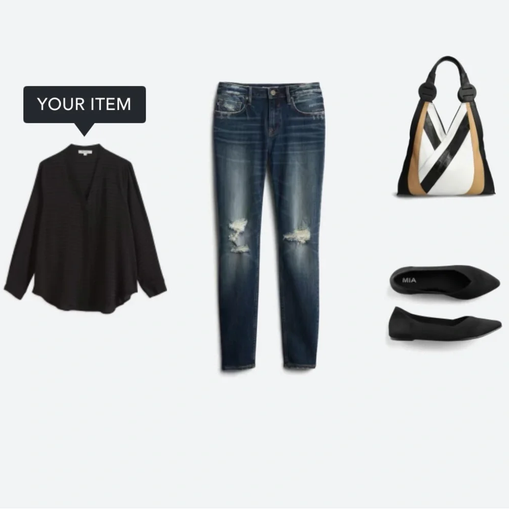 Monday Fun Maggie Relaxed Blouse in Black - Picture 7 of 11